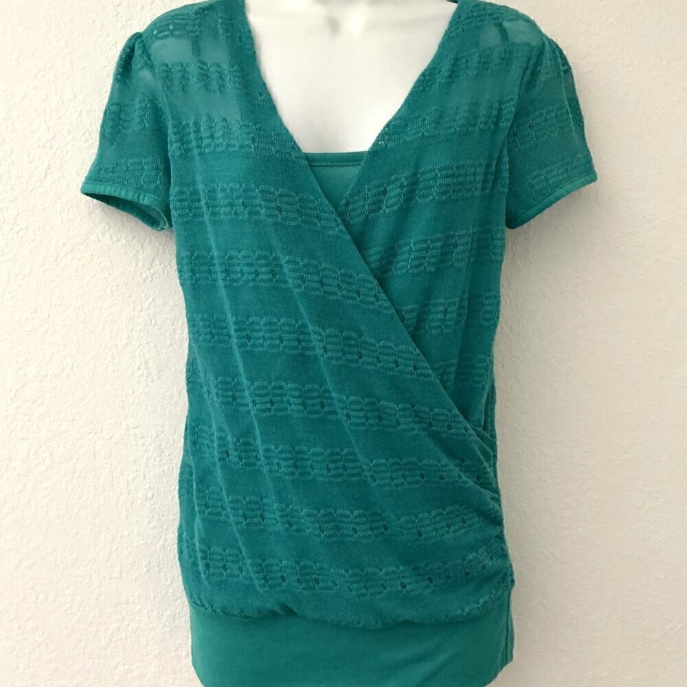 Y2K  DEB KNIT V NECK ATTACHED UNDER TOP
